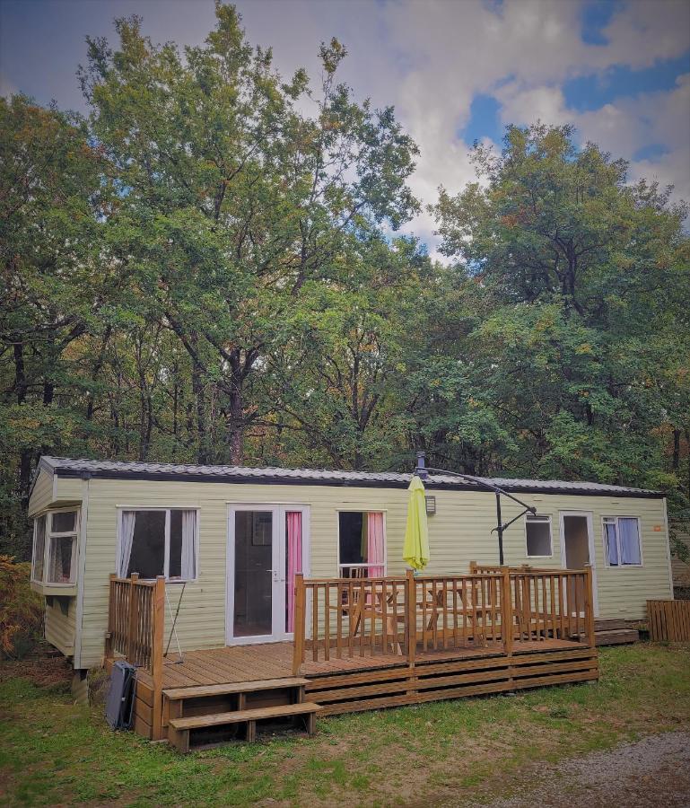 Camping Bois De St Hilaire Chalandray Экстерьер фото